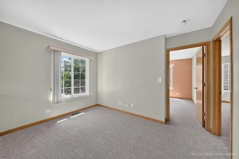 340 New Haven Drive Cary IL 60013