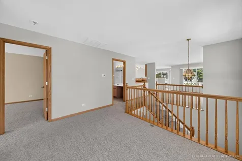 340 New Haven Drive Cary IL 60013