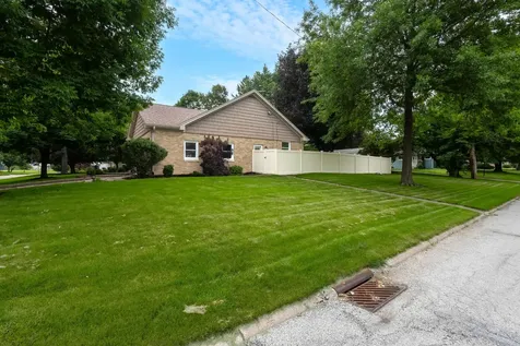 3504 26TH Avenue Moline IL 51265