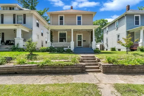 1179 26TH Street A Moline IL 61265