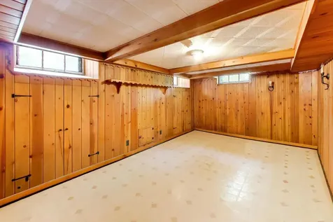 8844 South Pleasant Avenue Chicago IL 60643