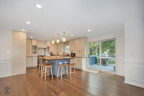1123 Barber Court West Dundee IL 60118