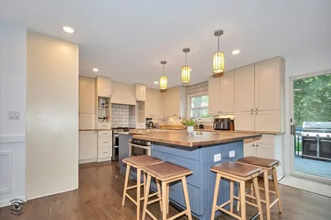 1123 Barber Court West Dundee IL 60118