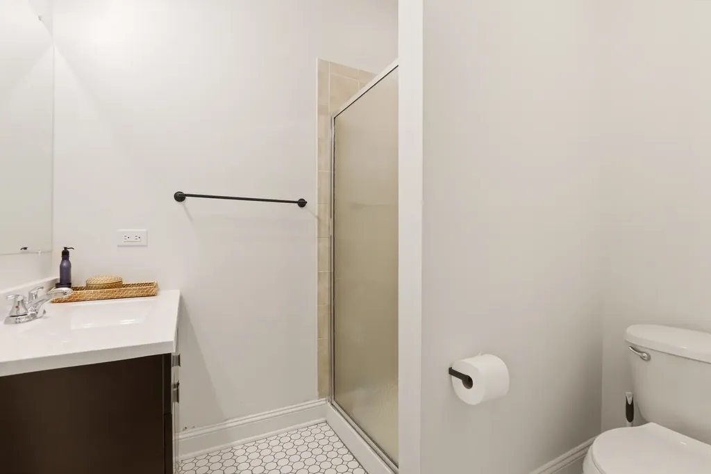 11148 South Kedzie Avenue Chicago IL 60655