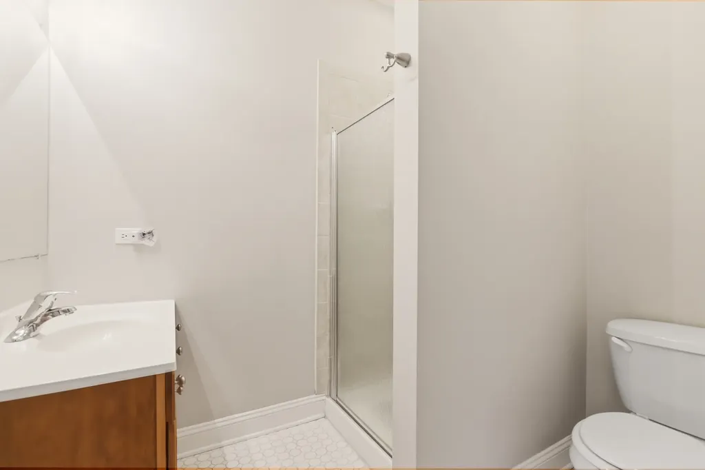 11148 South Kedzie Avenue Chicago IL 60655
