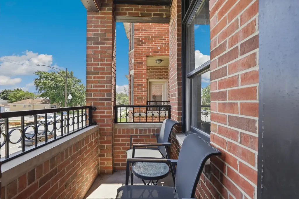 11148 South Kedzie Avenue Chicago IL 60655