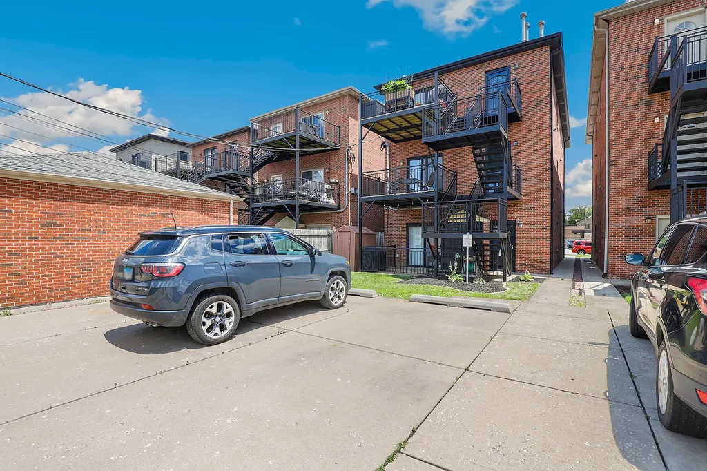 11148 South Kedzie Avenue Chicago IL 60655