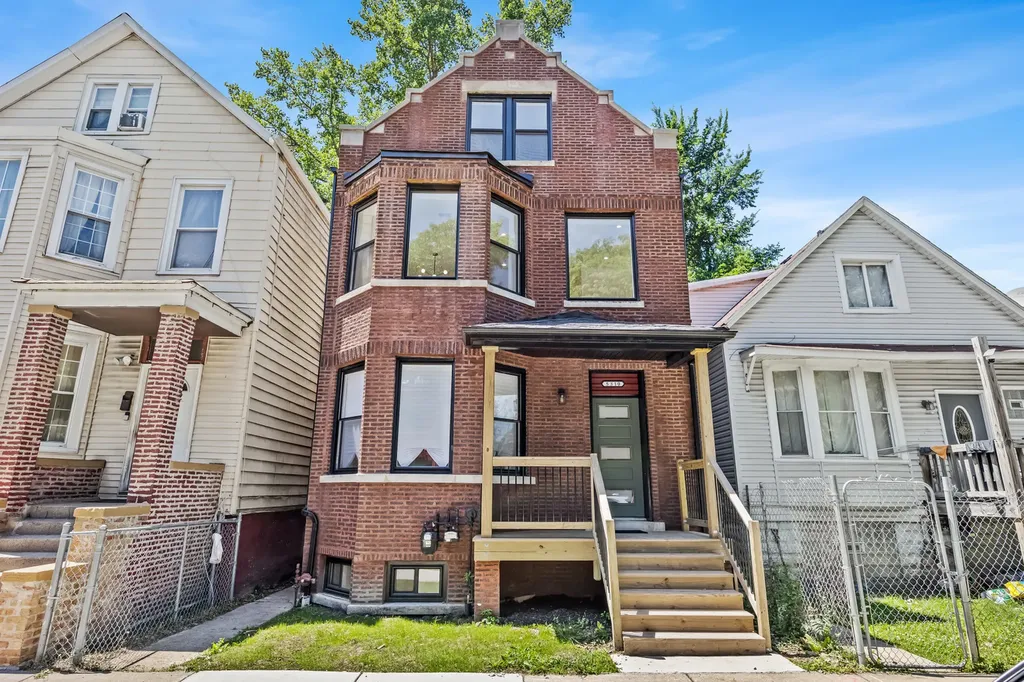 5310 South Wood Street Chicago IL 60609
