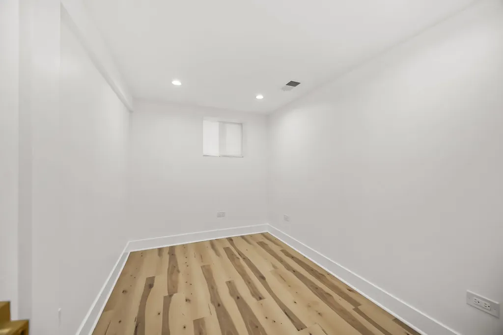 5310 South Wood Street Chicago IL 60609