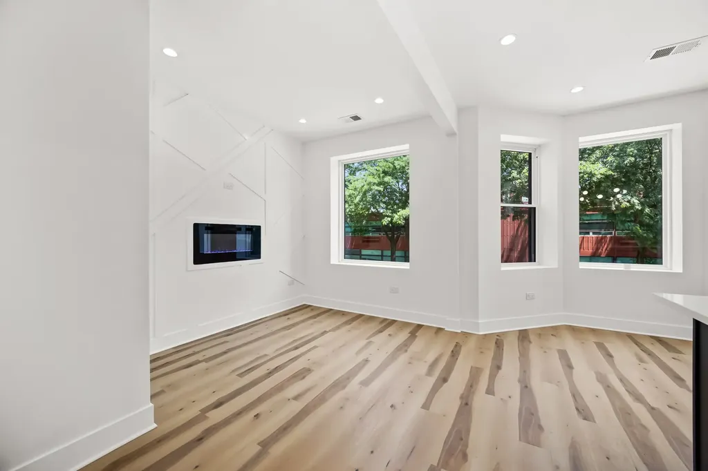 5310 South Wood Street Chicago IL 60609