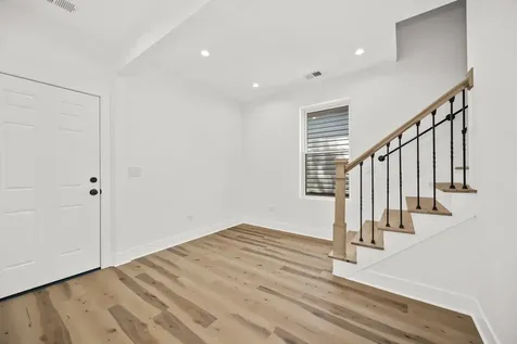 5310 South Wood Street Chicago IL 60609