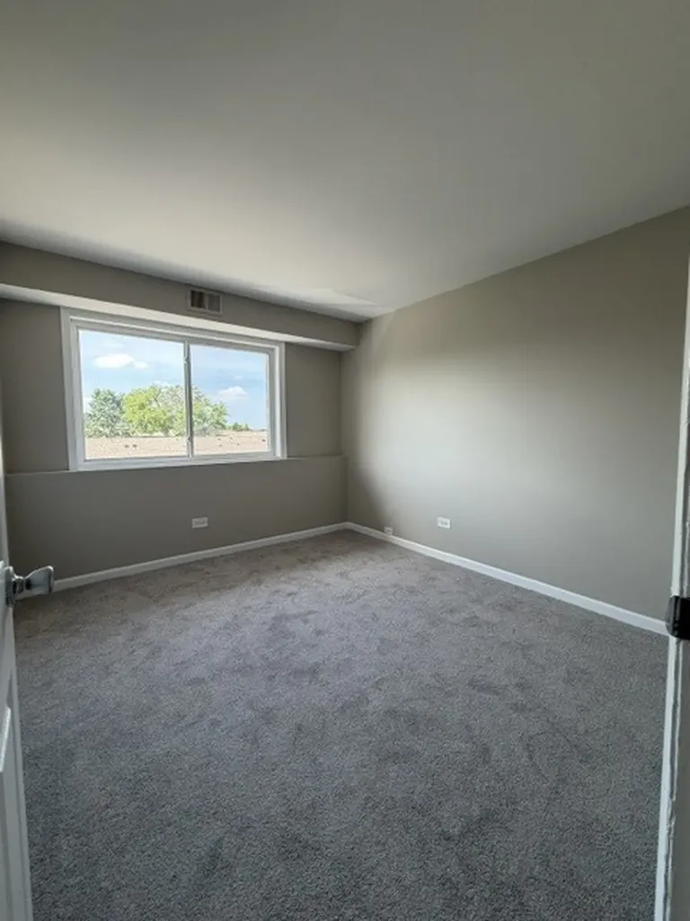 2301 Beau Monde Lane Lisle IL 60532
