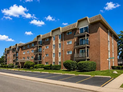2301 Beau Monde Lane Lisle IL 60532