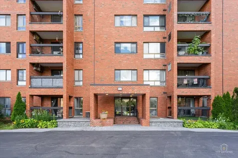 3700 Capri Court Glenview IL 60025