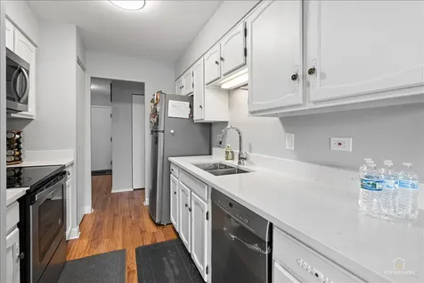 3700 Capri Court Glenview IL 60025