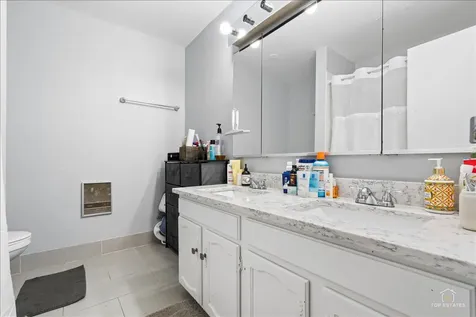 3700 Capri Court Glenview IL 60025