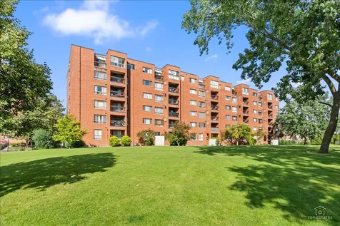 3700 Capri Court Glenview IL 60025