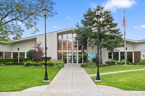 3700 Capri Court Glenview IL 60025