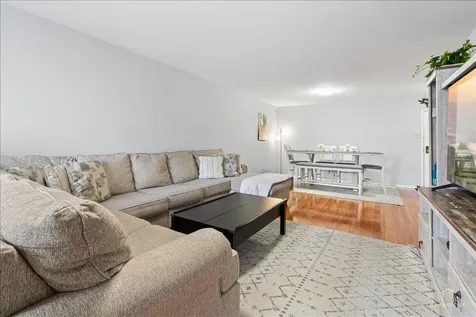 3700 Capri Court Glenview IL 60025