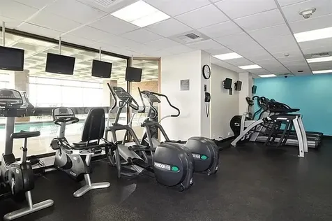 2650 North Lakeview Avenue Chicago IL 60614
