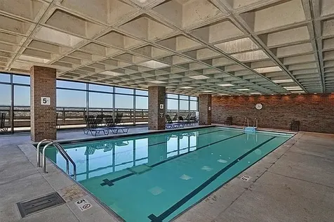 2650 North Lakeview Avenue Chicago IL 60614
