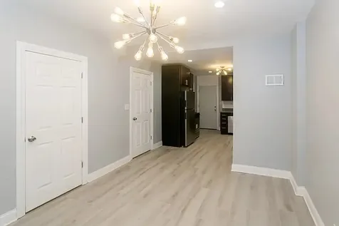 834 North Mozart Street Chicago IL 60622