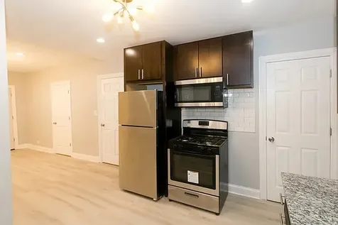 834 North Mozart Street Chicago IL 60622