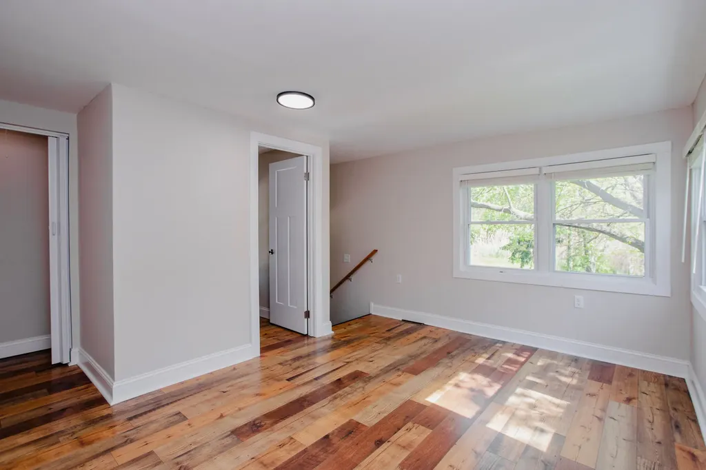 22W724 Saint Charles Road Glen Ellyn IL 60137
