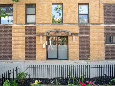 1059 West Foster Avenue Chicago IL 60640