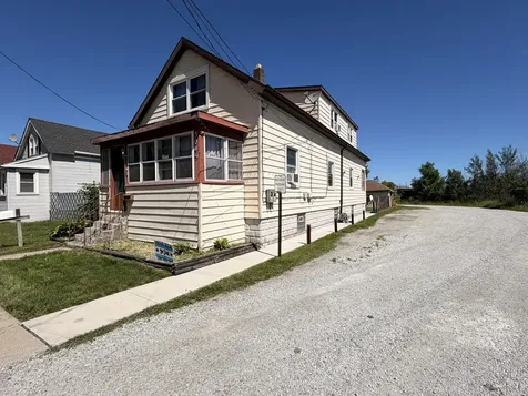 3049 East 138th Place Burnham IL 60633
