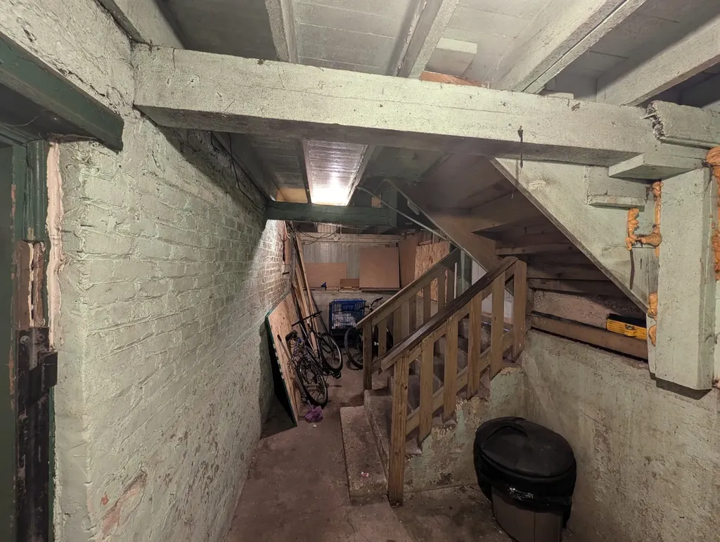732 West 54th Street Chicago IL 60609
