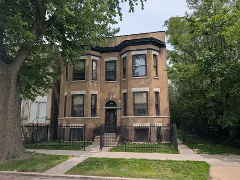 732 West 54th Street Chicago IL 60609