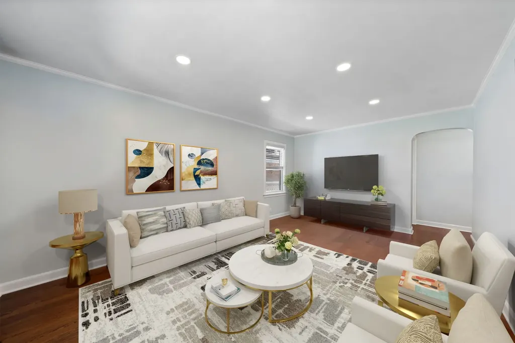 7405 North Odell Avenue Chicago IL 60631