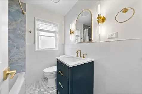 7405 North Odell Avenue Chicago IL 60631