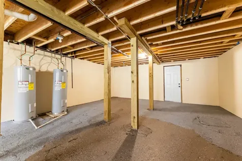 1421 East 69th Place Chicago IL 60637