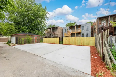 1421 East 69th Place Chicago IL 60637