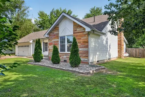 1004 East Illinois Street Marion IL 62959