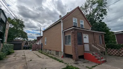 8952 South Aberdeen Street Chicago IL 60620