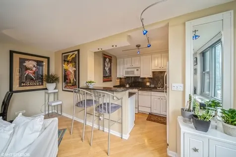 400 East Randolph Street Chicago IL 60601
