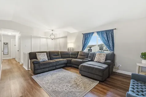 7654 West Moorefield Drive Frankfort IL 60423