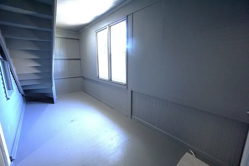 4950 West Kamerling Avenue Chicago IL 60651