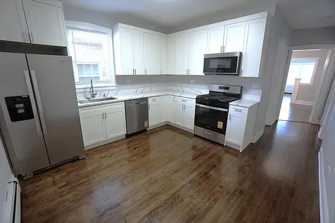 4950 West Kamerling Avenue Chicago IL 60651