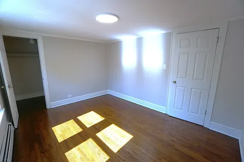 4950 West Kamerling Avenue Chicago IL 60651