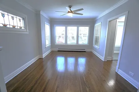 4950 West Kamerling Avenue Chicago IL 60651