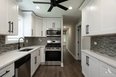 7737 South Champlain Avenue Chicago IL 60619