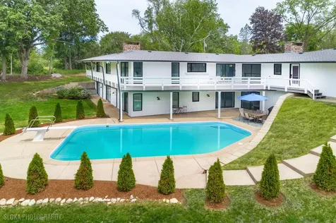 312 Ridge Road Barrington Hills IL 60010