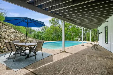 312 Ridge Road Barrington Hills IL 60010