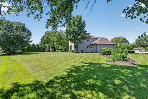 604 Hampton Court Shorewood IL 60404
