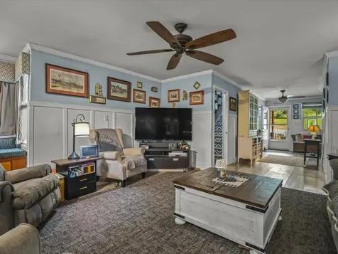 3503 South Ebys Mill Road Elizabeth IL 61028