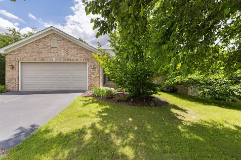 10589 Harrison Court Roscoe IL 61073